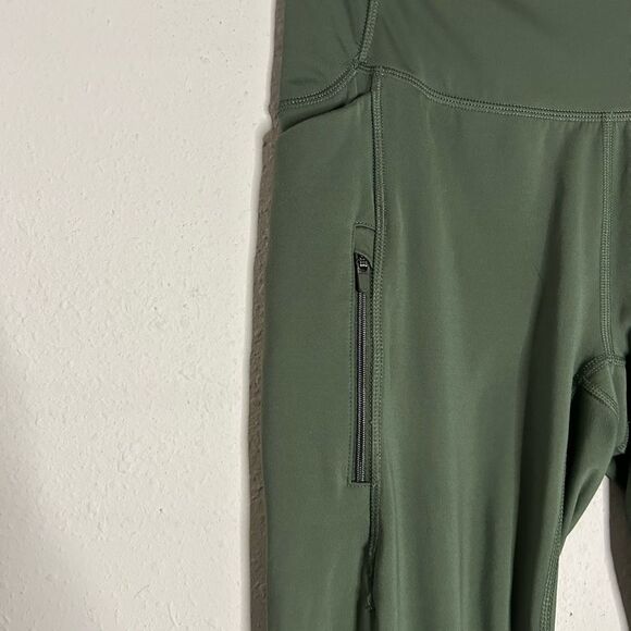 All In Motion Fern Green High Rise Legging Size M - Picture 7 of 11